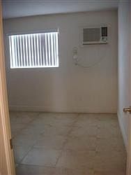4th image of 880 NE 18th Ave APT 16