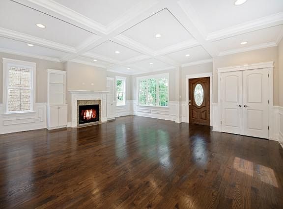 2nd image of 5444 N Newcastle Ave