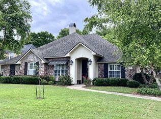 647 Ashley River Rd, Shreveport, LA 71115