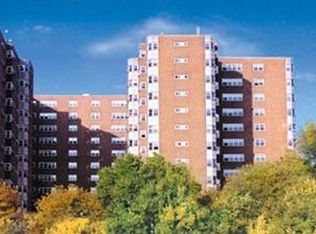 4980 N Marine Dr APT 832, Chicago, IL 60640