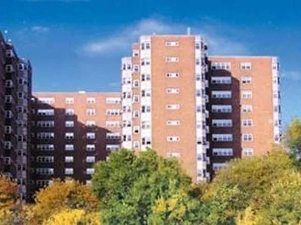 4980 N Marine Dr APT 832, Chicago, IL 60640