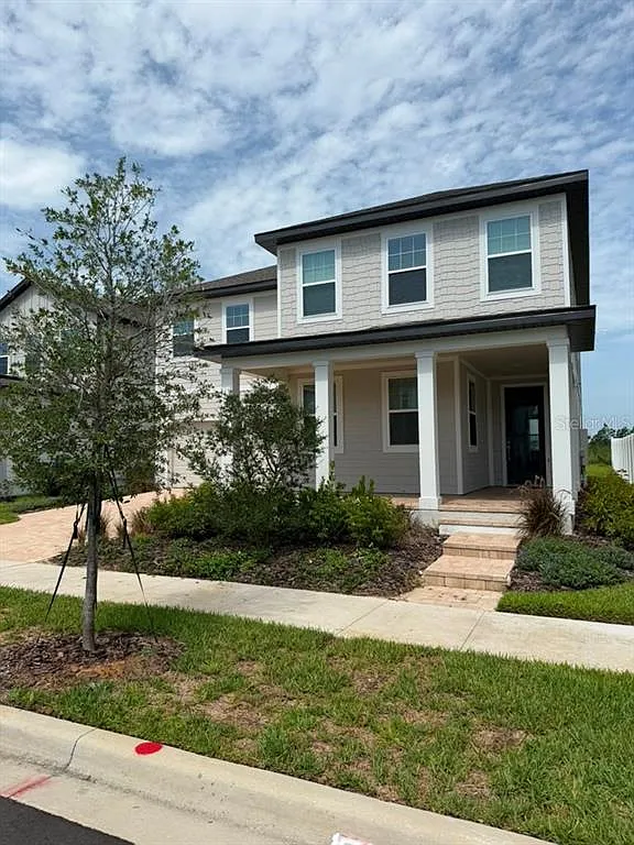 5 bed, 4.5 bath, 3545 sqft, $4,900 — Photo 2