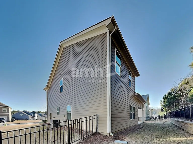307 Camp Dr — Photo 21