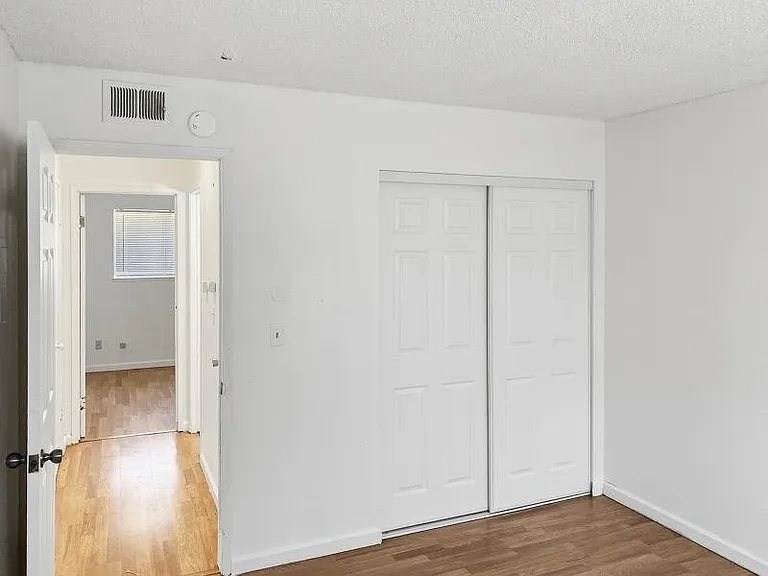 440 Caribrook Way #1 — Photo 9