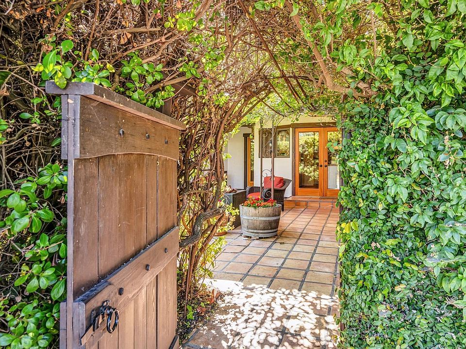 1st image of 147 Temelec Circle