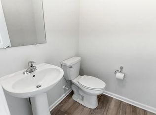 404 18th Ave, Ranson, WV 25438
