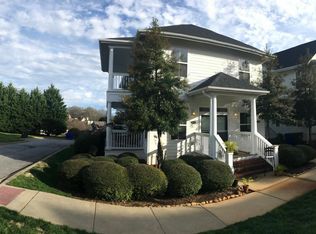 106 Woodside Cir APT B, Greenville, SC 29609