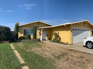16 Tahoe Cir, Salinas, CA 93906