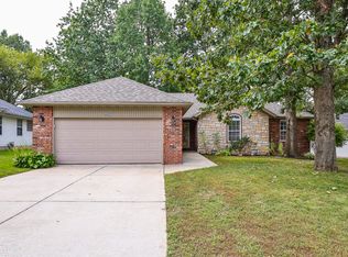 4052 W Leisa St, Springfield, MO 65807