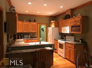 187 Meadow Creek Dr #9, Hayesville, NC 28904