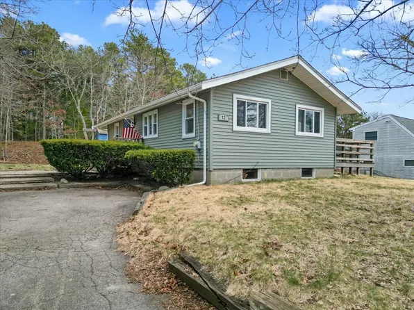 12 Wind Rose Lane, Plymouth, MA 02360