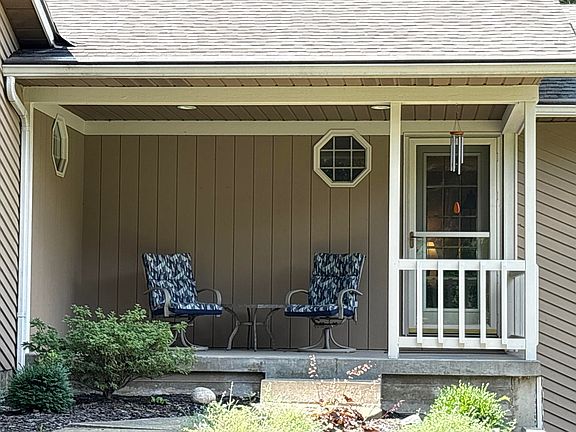 3rd image of 4729 Kenowa Ave SW