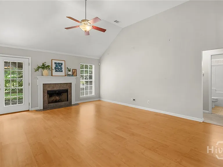 139 Pampas Dr — Photo 6