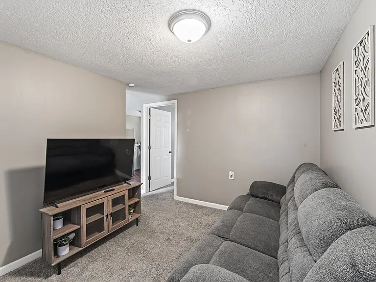 343 Cambridge St — Photo 9