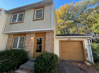 7573 Pickett Ln, Columbus, OH 43235