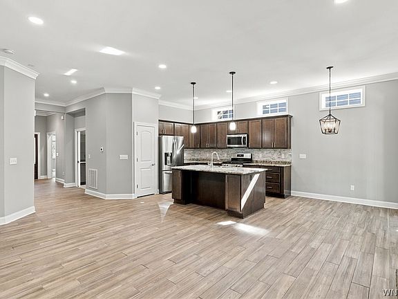 5th image of 4543 Camp Rd #L67