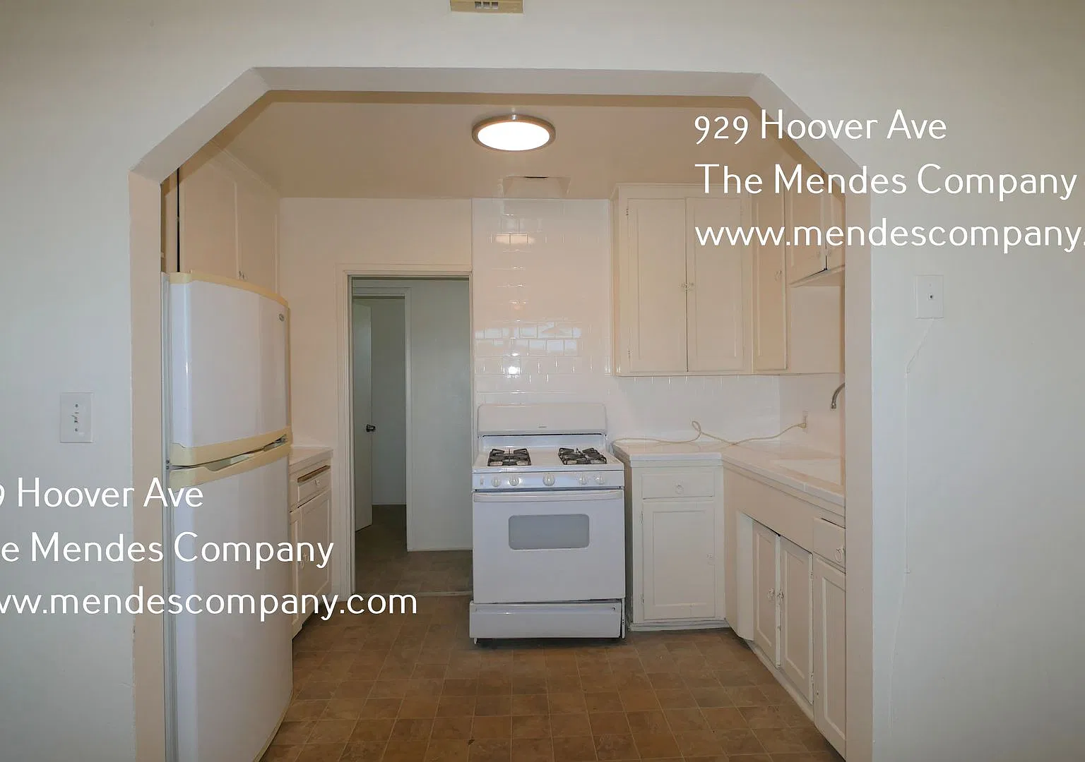 Cozy 1 bed / 1 bth Upstairs Apartment Home w/ Detached Car Garage in National City! — Photo 4