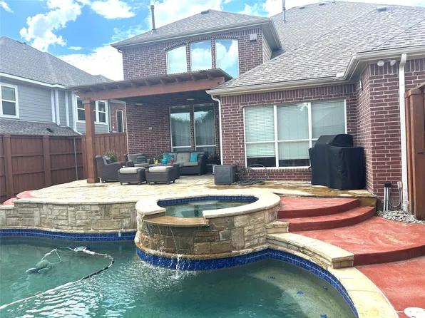 10185 Burnt Mill Ln, Frisco, TX 75035