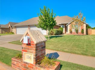 156 Kristy Dr, Edmond, OK 73003
