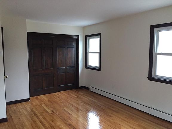 Large Bedroom, Two Double-Sized Closets