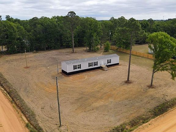 3rd image of 340 Sebie Page Rd