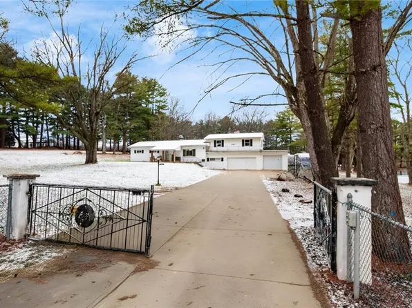 1685 Jackson Rd, Zanesville, OH 43701