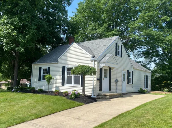 1752 Marigold Ave, Akron, OH 44301