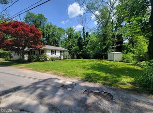 335 Ridge Rd, Pasadena, MD 21122