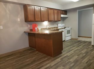 1608 Thomas Dr #1, Bellevue, NE 68005