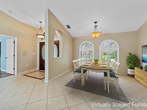 5th image of 12760 Penny LN