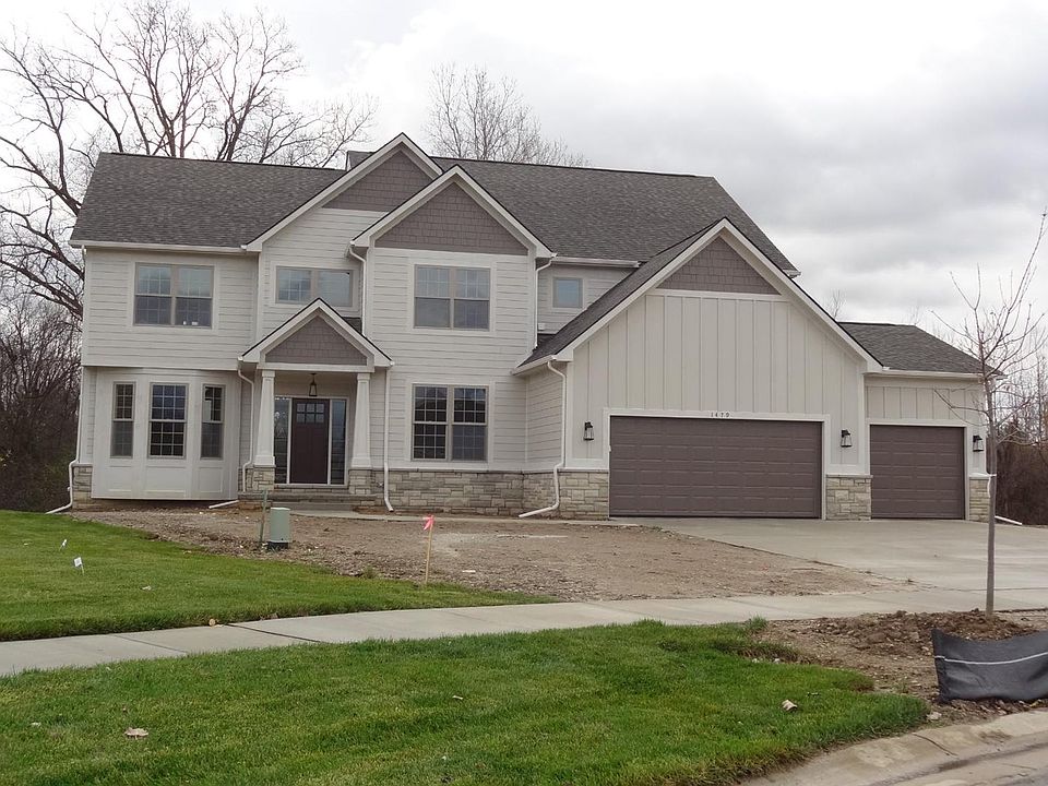 1st image of 5299 Crown Ct #44