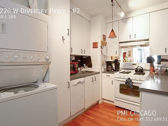 2nd image of 1220 W Diversey Pkwy #2