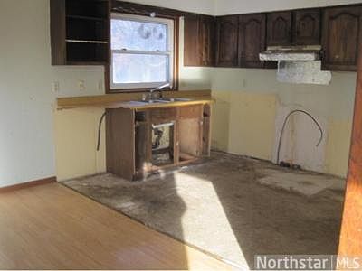 3rd image of 8025 Bluebill Ln