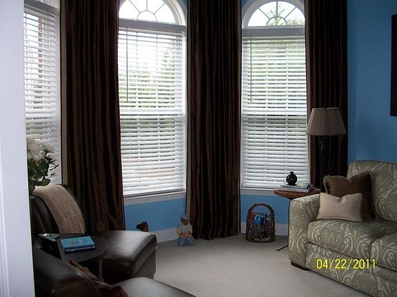 4th image of 1435 Apple Orchard Ln