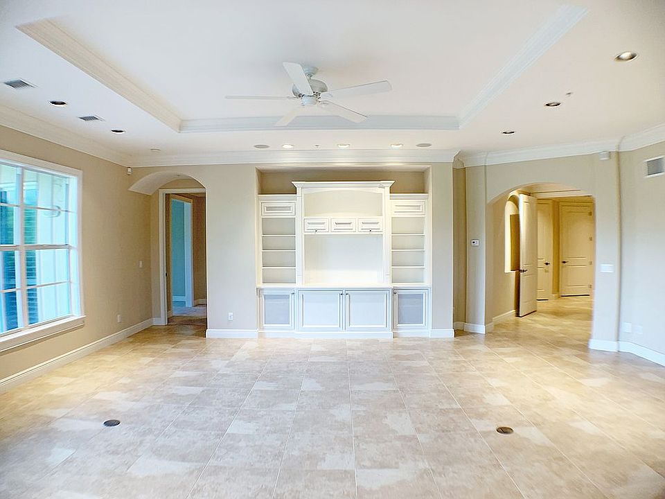 1st image of 104 Island Plantation Ter APT 201