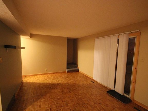 4th image of 65 Lafayette Blvd W #9