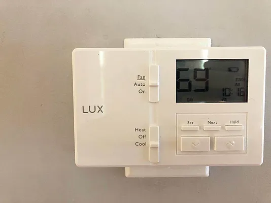 Rented by Yup Realty LLC | media 54