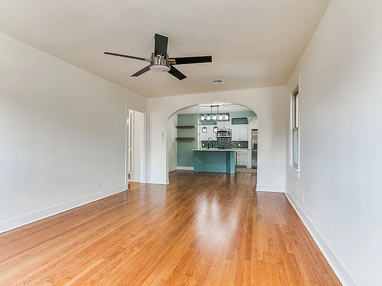1805 N Gatewood Ave — Photo 10