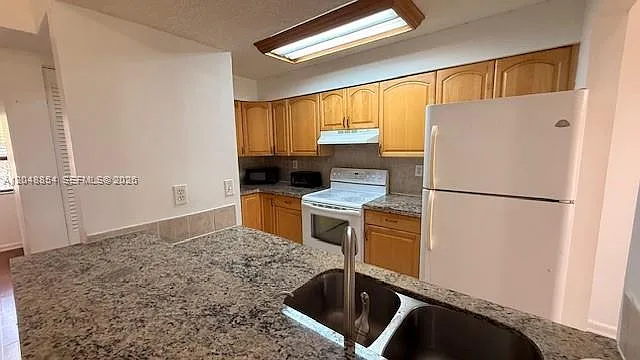9691 SW 138th Ave #QC2L — Photo 13