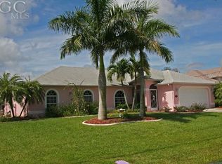 300 SE 24th St, Cape Coral, FL 33990