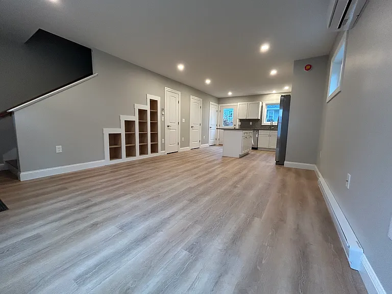 7 Maple St #1 — Photo 7