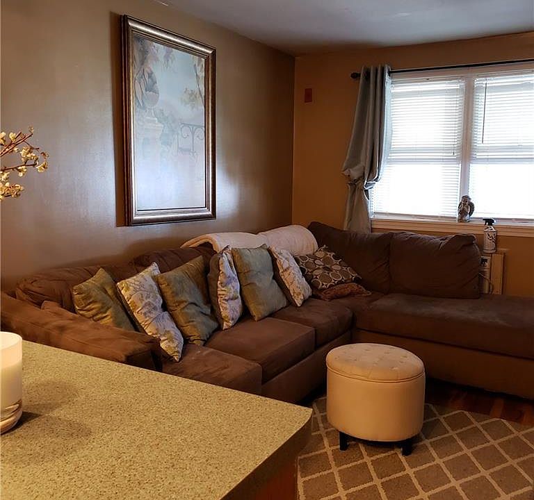 1st image of 20 Hurdis St APT 22