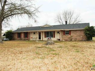 63 County Road 1118, Mount Pleasant, TX 75455