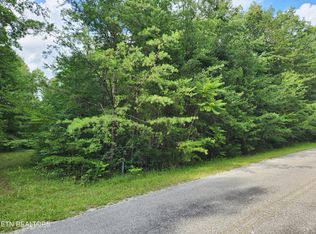 218 Malvern Rd, Crossville, TN 38558