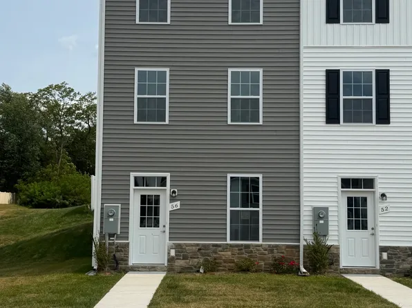 56 Snowdrop Ct, Kearneysville, WV 25430