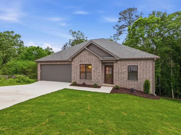 2440 Pleasant Willow Dr, Benton, AR 72015