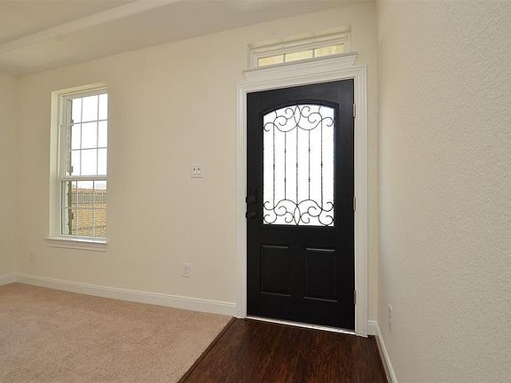 5th image of 6606 Barrington Creek Trce