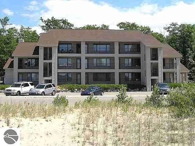 1st image of 8935 N Bayshore Dr
