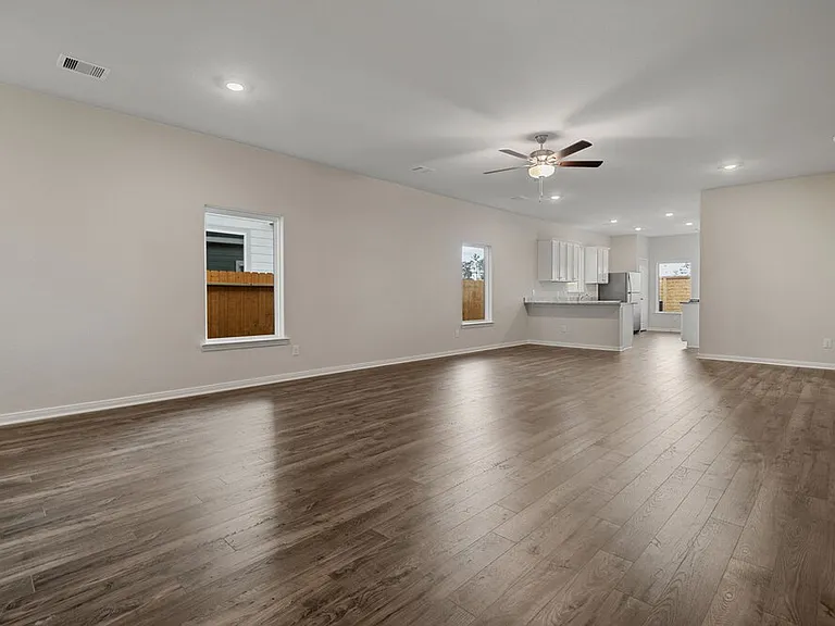 15648 Plum Brook Dr — Photo 9