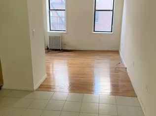 308 E 71st St APT 4A, New York, NY 10021